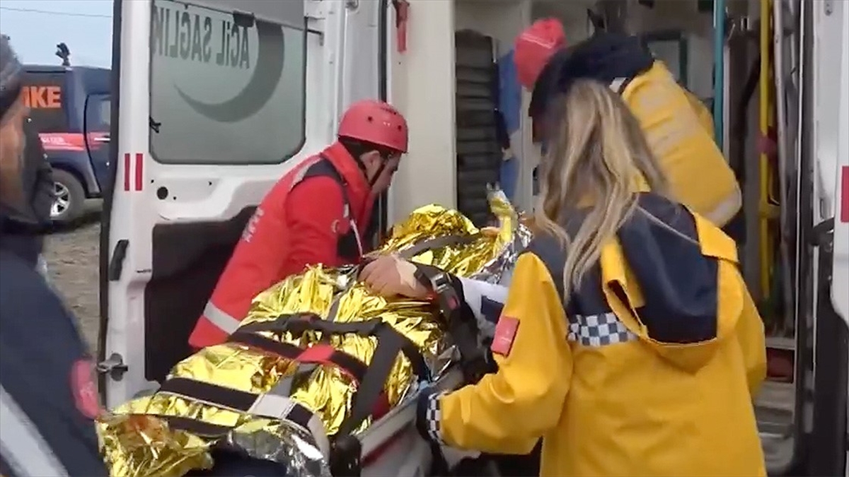 Sağlık Bakanı Fahrettin Koca, Samsun, Çorum, Amasya ve Ordu'da görevli