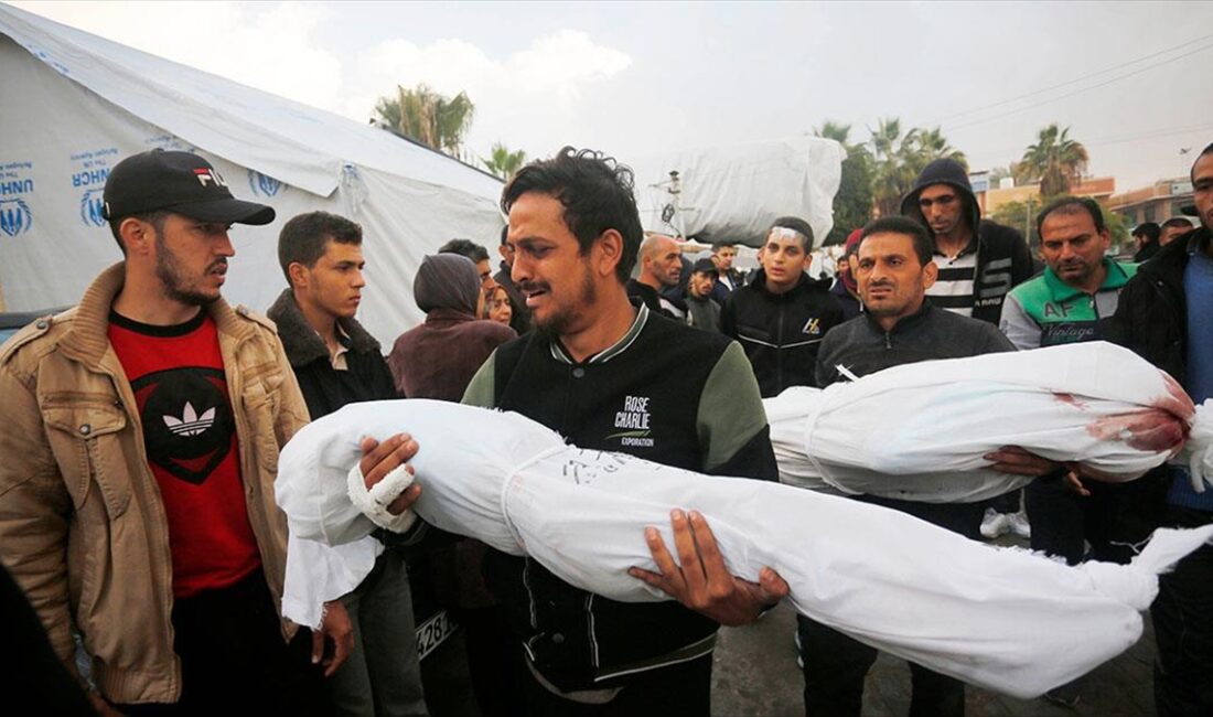 Sınır Tanımayan Doktorlar (MSF), Gazze'deki Aksa Şehitleri Hastanesi'ne getirilen ölü