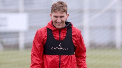 Trendyol Süper Lig ekiplerinden EMS Yapı Sivasspor'un sağ kanat oyuncusu