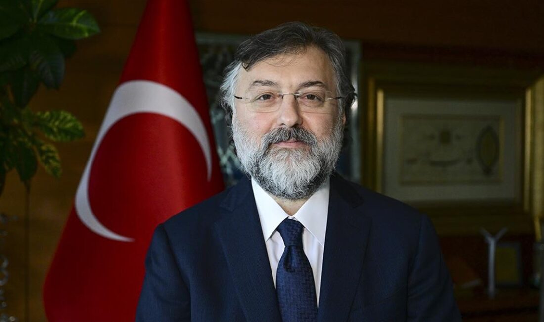 Sur Yapı çatısı altında faaliyet gösteren Sur Tatil Evleri GYO'nun