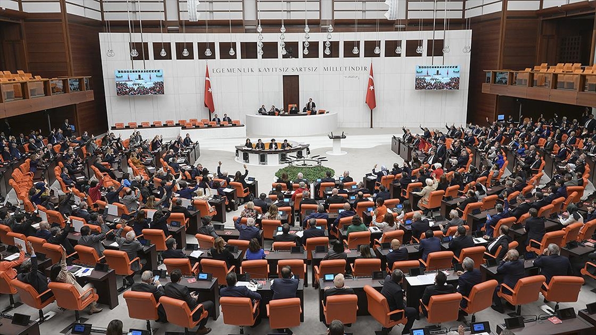 TBMM Genel Kurulunda, 2024 Yılı Merkezi Yönetim Bütçe Kanunu Teklifi