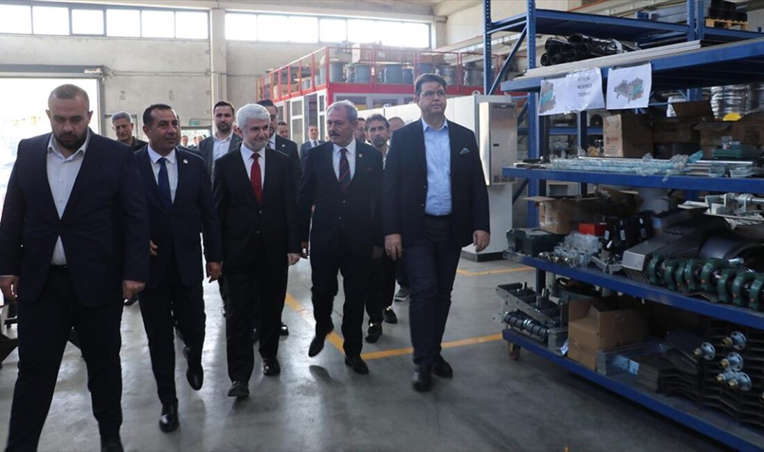 TUSAŞ Motor Sanayi AŞ (TEI) Genel Müdürü Mahmut Akşit, "Sanayicimizde