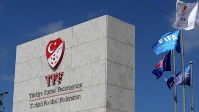 Türkiye Futbol Federasyonu (TFF), Galatasaray ile Fenerbahçe arasında Suudi Arabistan'da