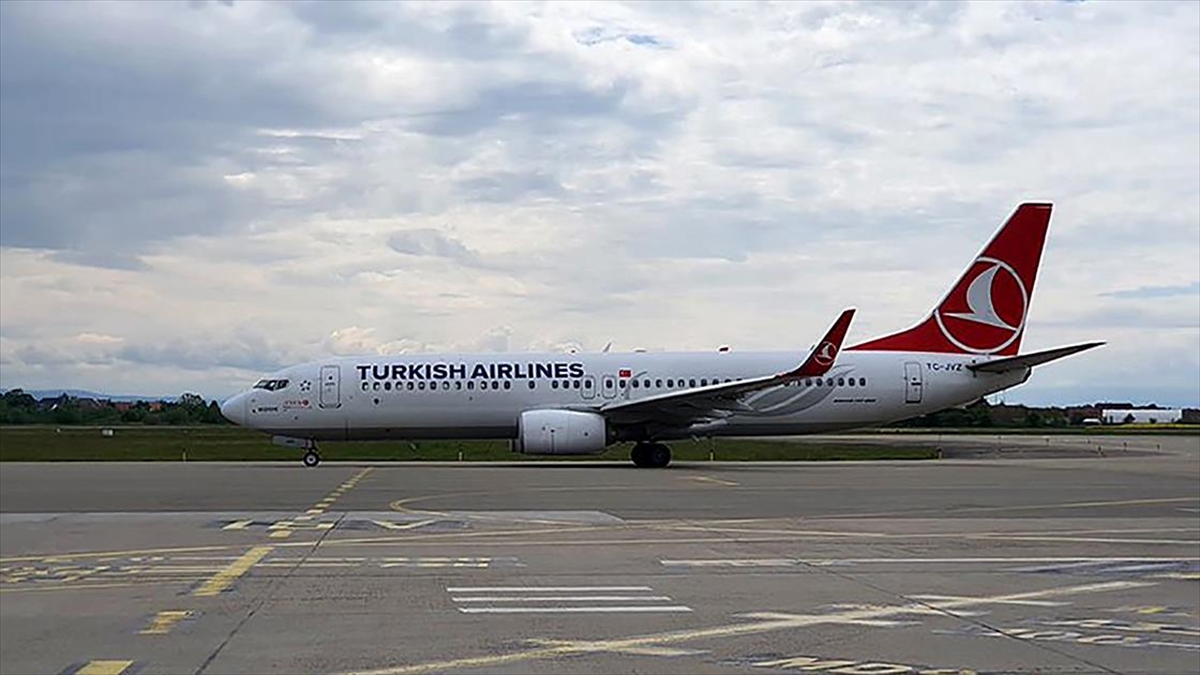 Türk Hava Yolları (THY), İstanbul'da beklenen olumsuz hava koşulları nedeniyle