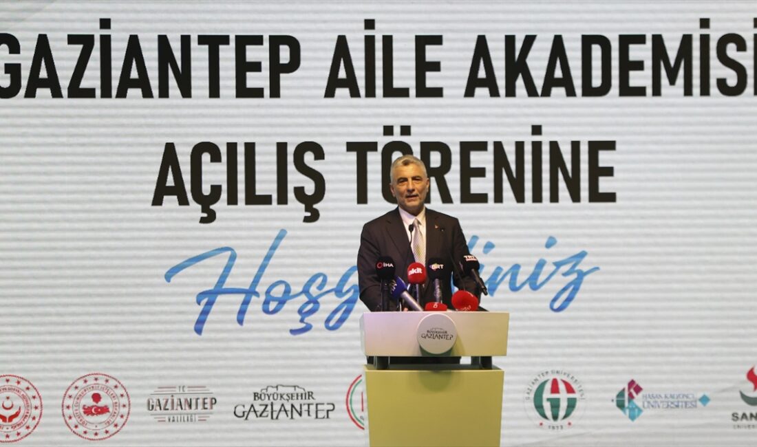 Ticaret Bakanı Bolat, "Gıda enflasyonunu azaltmak adına kooperatiflerimizin sayısını hızlıca
