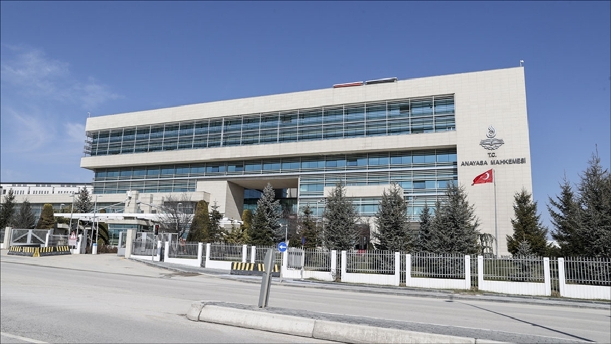 Anayasa Mahkemesi, tüketici mahkemelerinde dava açılmadan önce arabulucuya başvurulmasını zorunlu