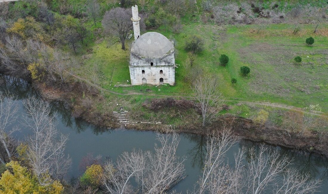 Edirne'de 545 yıllık Evliya Kasımpaşa Camisi restore edilecek.