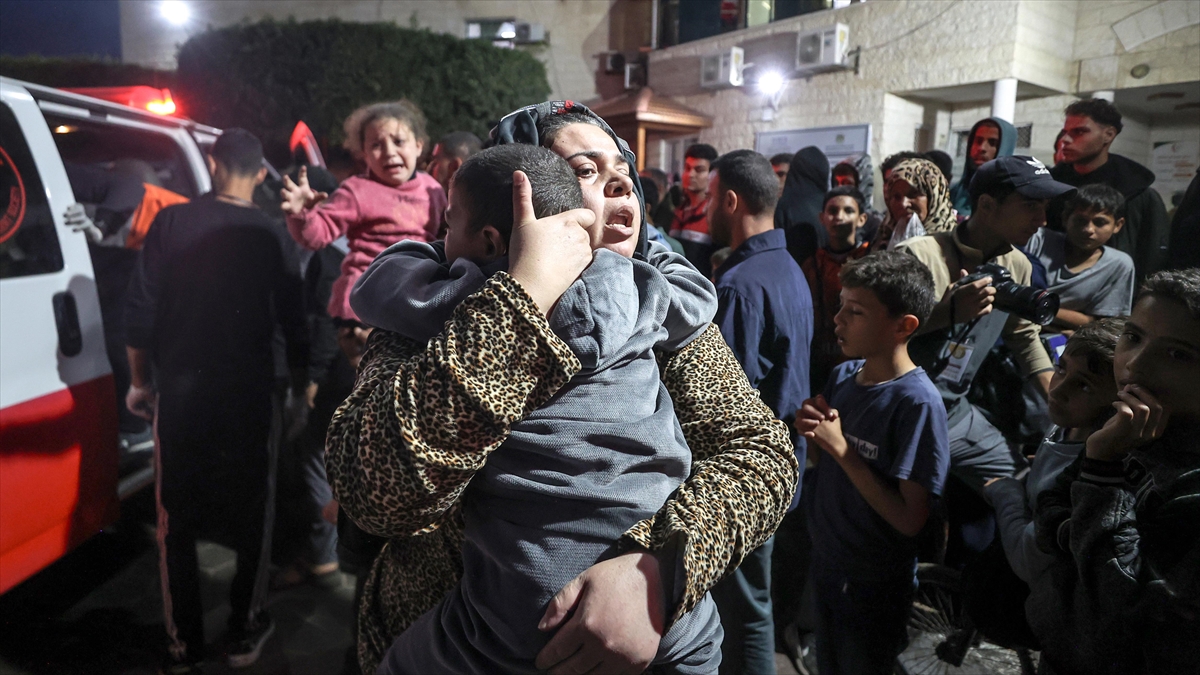 UNRWA Sözcüsü Rifai, siyasi müzakere şartları dayatılmadan, Gazze Şeridi'nde acil