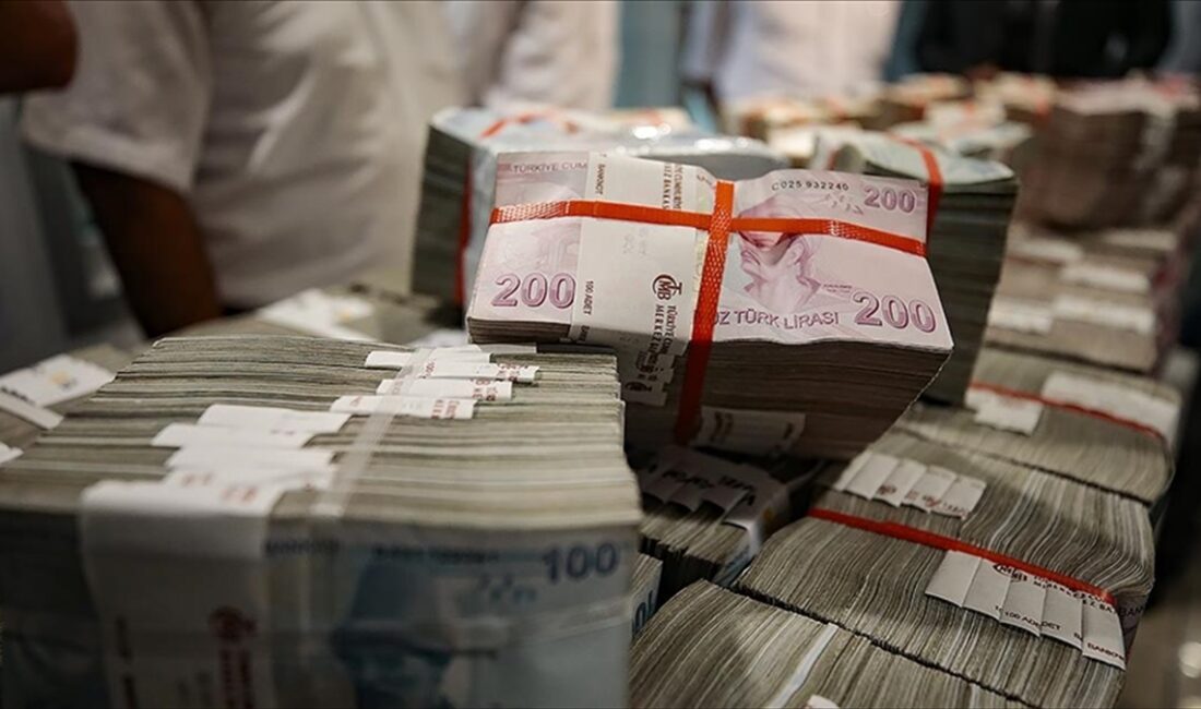 Uzmanlar, Türkiye Cumhuriyet Merkez Bankası'nın (TCMB) politika faiz oranını yüzde