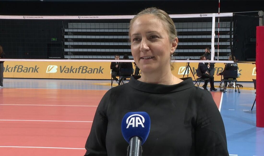 VakıfBank Kadın Voleybol Takımı Genel Menajeri Banu Can Schürmann, Çin'de
