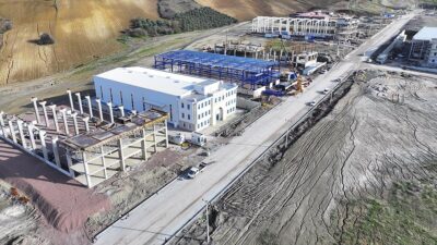 Yalova'nın Çiftlikköy ilçesinde kurulumu devam eden Yalova Makine İhtisas Organize
