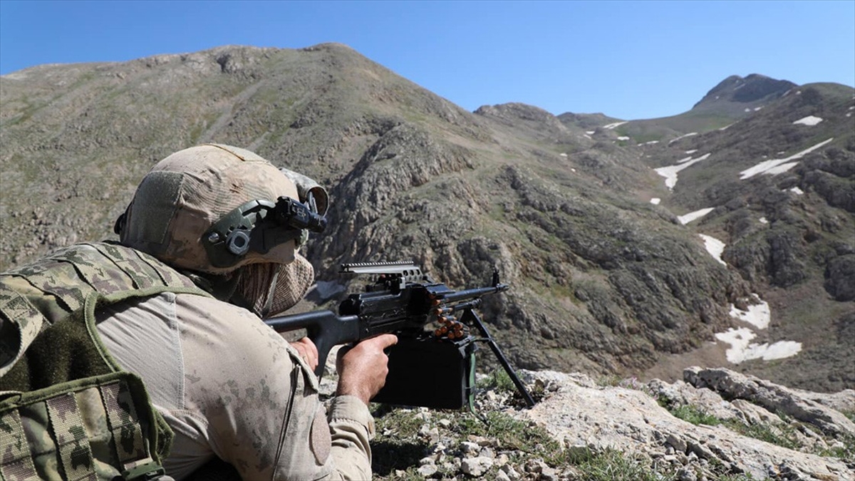 Milli Savunma Bakanlığınca (MSB), son bir haftada 45 teröristin etkisiz