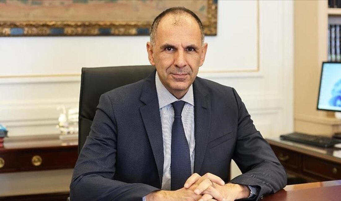 ATINA (AA) – Yunan Devlet Televizyonu ERT’ye konuk olan Yerapetritis,