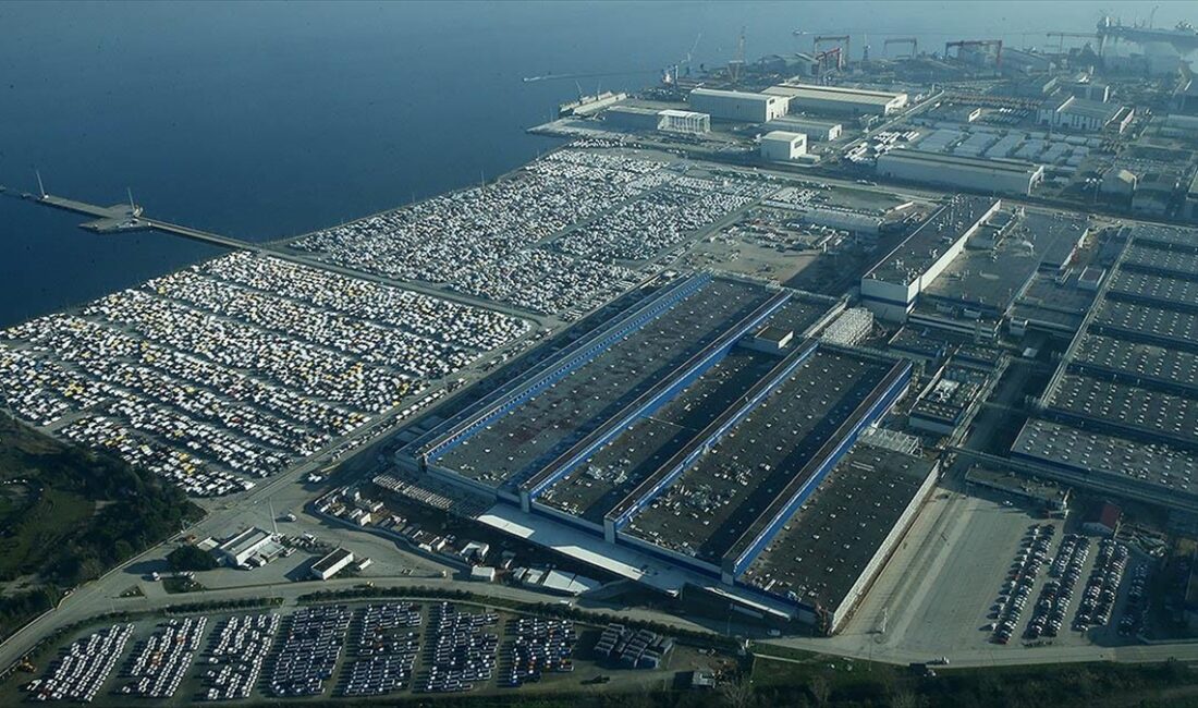Otomotiv endüstrisi, geçen yıl 35 milyar 4 milyon 230 bin
