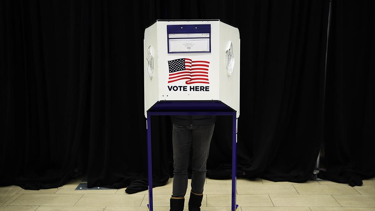 ABD'de 6 Ocak 2021'de yapılan ve Amerikan demokrasisinin gidişatına dair