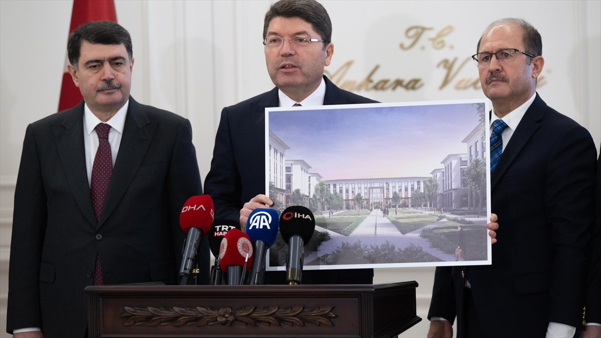 Adalet Bakanı Tunç, "40 ay gibi bir süre içerisinde Ankara
