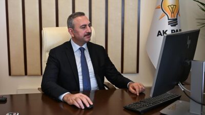 AK Parti Grup Başkanvekili Abdulhamit Gül, Anadolu Ajansının (AA) gözünden
