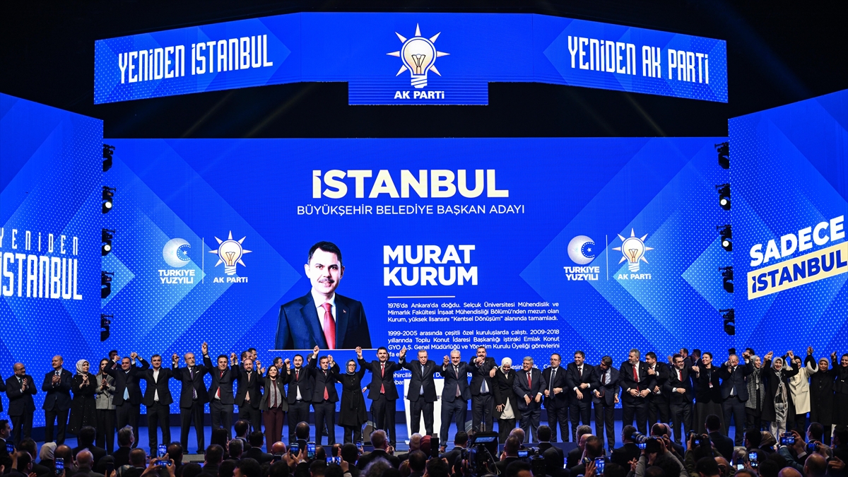 Haliç Kongre Merkezinde düzenlenen AK Parti Aday Tanıtım Toplantısı'nda ilan