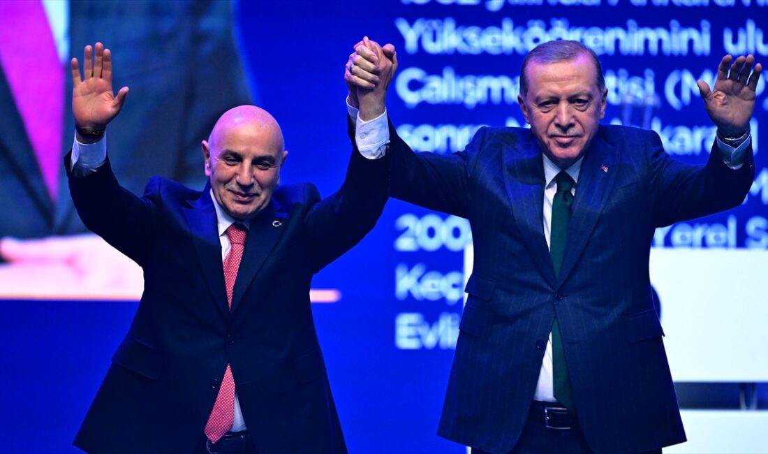 AK Parti'nin Ankara Büyükşehir Belediye Başkan adayı Turgut Altınok, "Bütün