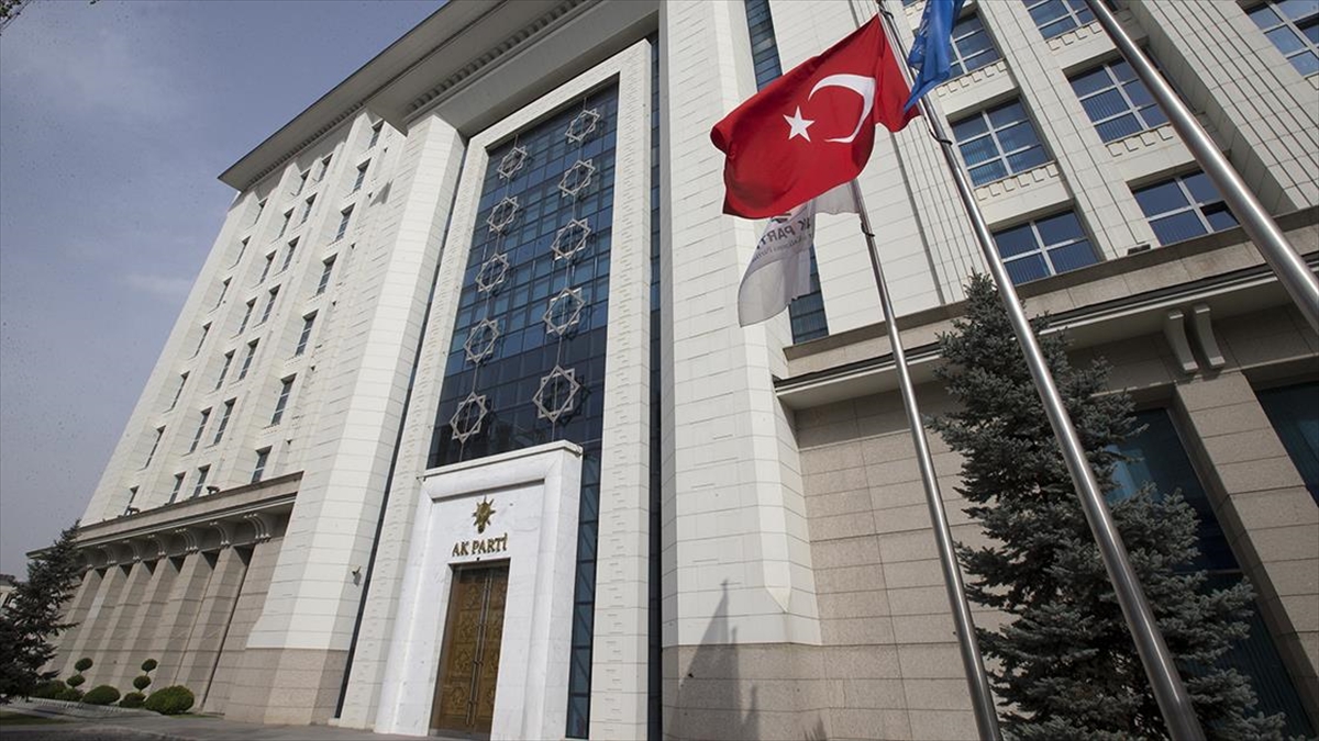 AK Parti ile Cumhur İttifakı'nın diğer bileşenleri Demokratik Sol Parti