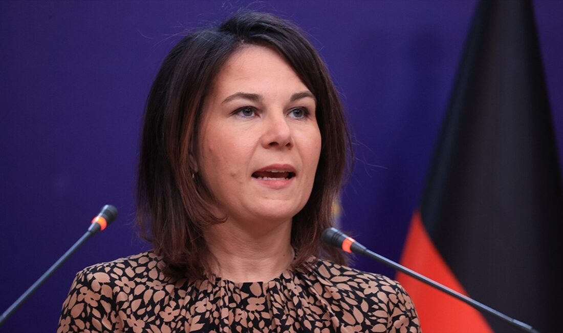 Almanya Dışişleri Bakanı Annalena Baerbock, Gazze'de insanların zorla yerlerinden edilmemesi