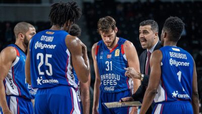 Anadolu Efes Erkek Basketbol Takımı, THY Avrupa Ligi'nin 18. haftasında