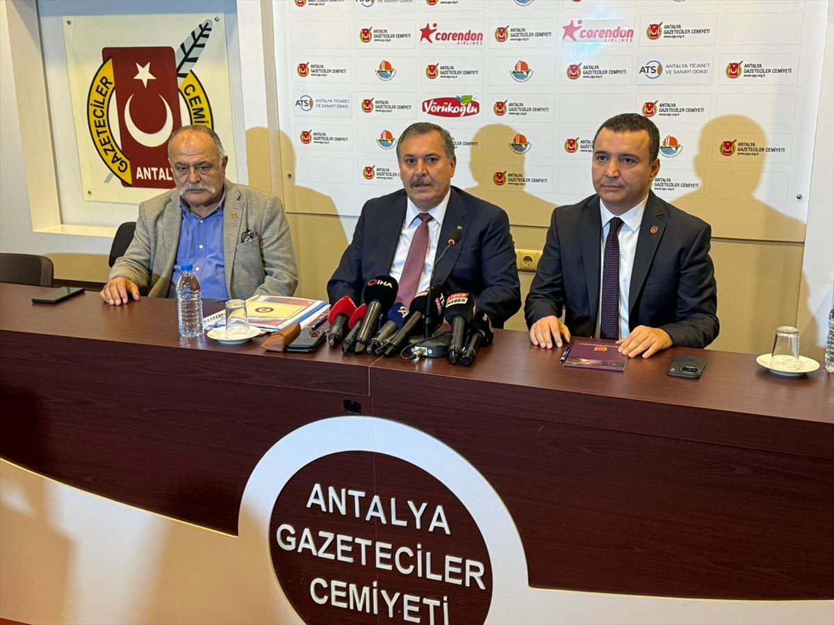 Antalya Emniyet Müdürü Çevik'ten 2023 değerlendirmesi