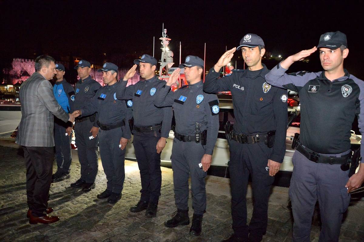 Antalya, Muğla, Isparta ve Burdur'da yeni yıla görev başında giren personel ziyaret edildi