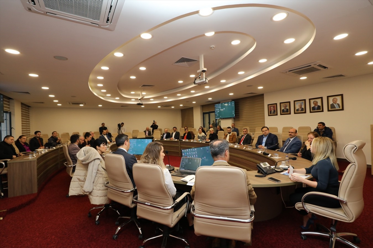 ANTALYA (AA) – Akdeniz Üniversitesi ev sahipliğinde, 12 üniversitenin paydaşlığında
