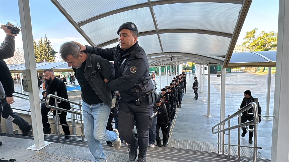 ANTALYA (AA) – Antalya merkezli 10 ilde, çıkar amaçlı suç
