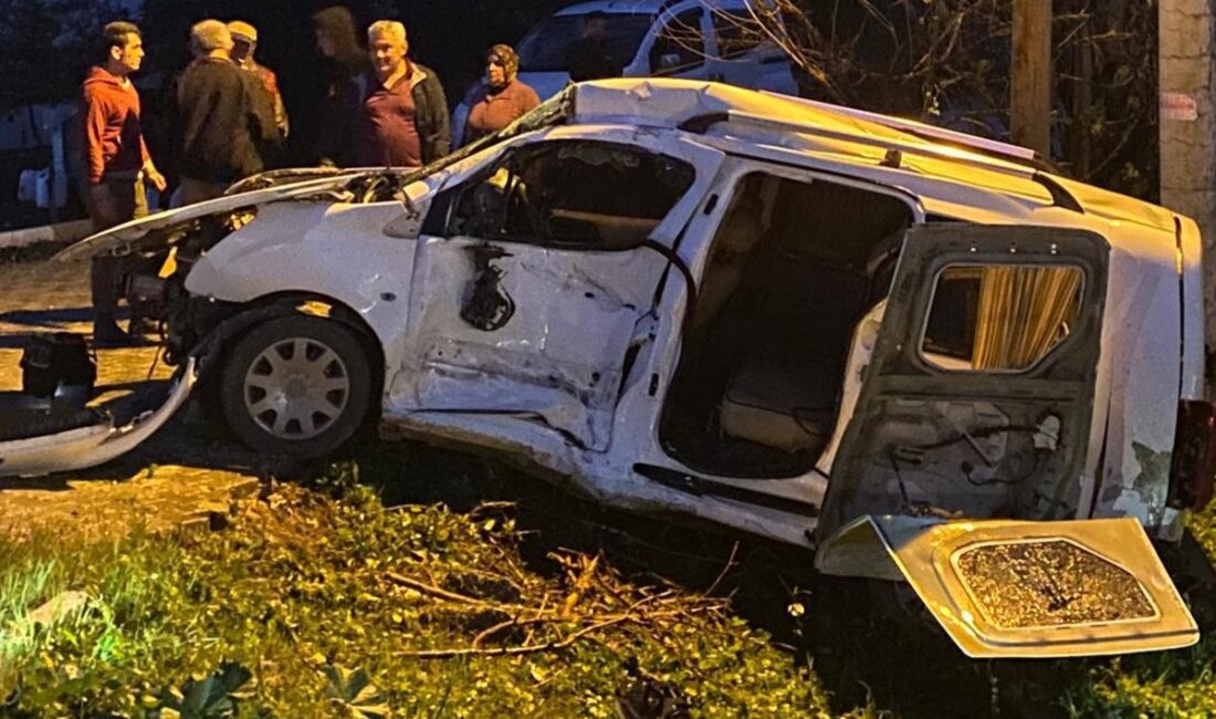 ANTALYA (AA) – Antalya'nın Kaş ilçesinde meydana gelen trafik kazasında