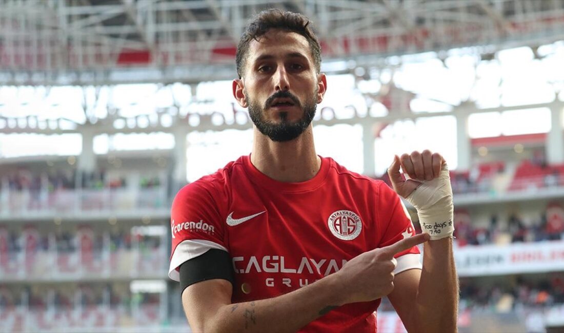 ANTALYA (AA) – Kırmızı-beyazlı kulüpten yapılan açıklamada, şu ifadelere yer