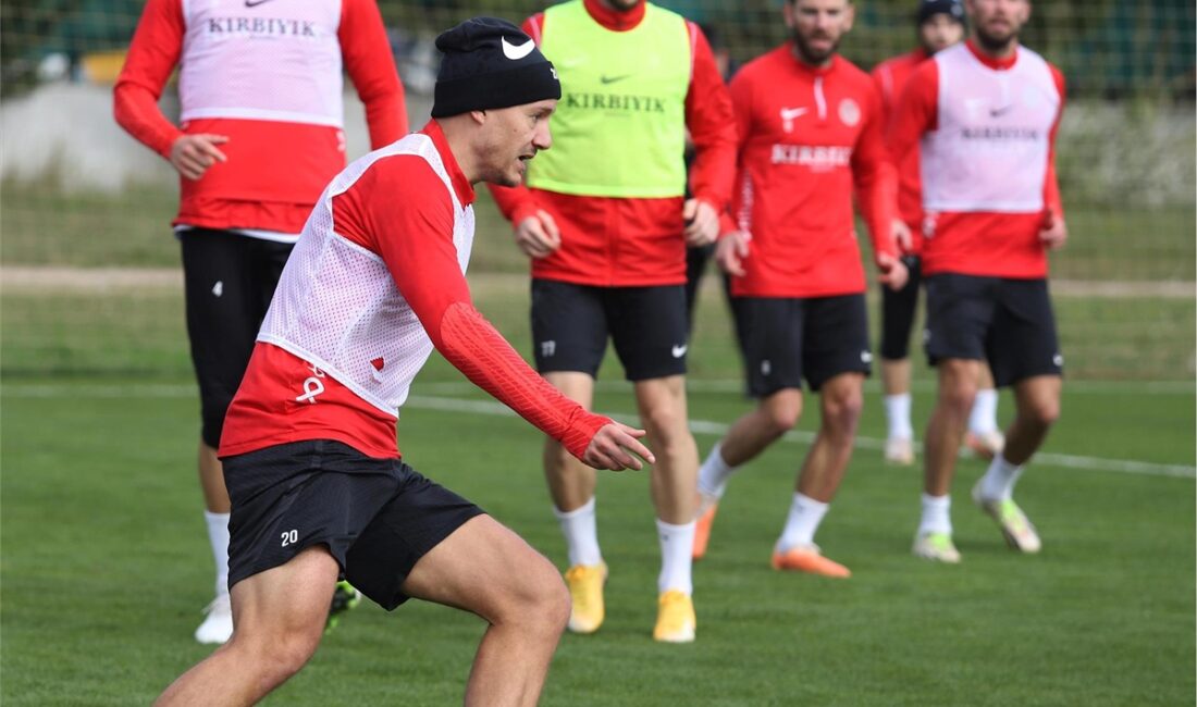ANTALYA (AA) – Bitexen Antalyaspor, Ziraat Türkiye Kupası 5. eleme