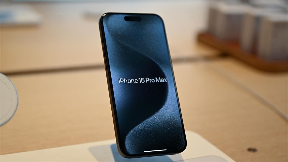 ABD'li teknoloji şirketi Apple, 2023'te akıllı telefon satış hacmi bakımından