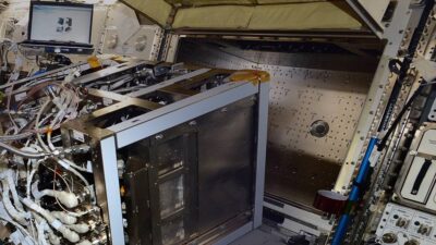 Türkiye'nin ilk astronotu Alper Gezeravcı, bugün Türkiye'nin uzay, havacılık ve