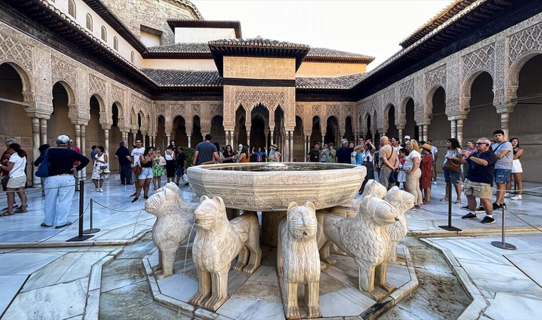 İspanya'dan İngiltere'ye kadar Avrupa'daki popüler turistik destinasyonlarda 2024'te uygulanacak turizm