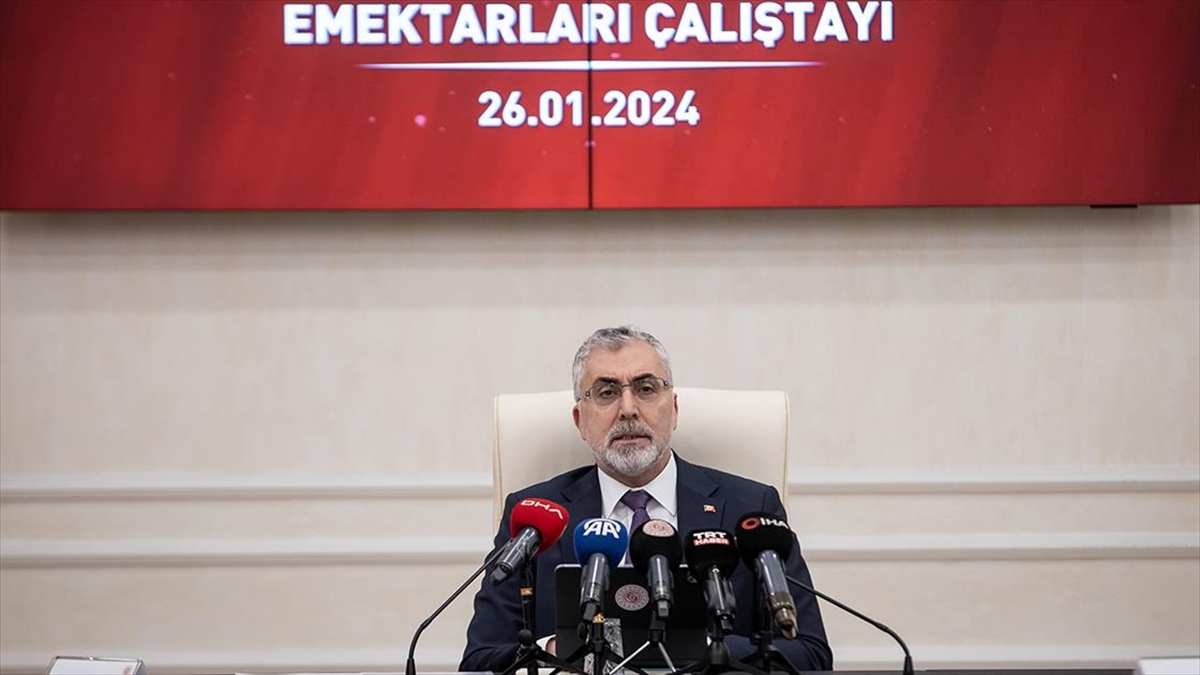 Çalışma ve Sosyal Güvenlik Bakanı Vedat Işıkhan, "2024 Emekliler Yılı