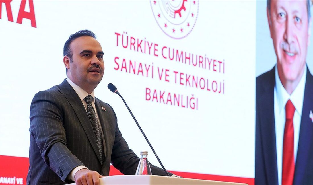 Sanayi ve Teknoloji Bakanı Kacır, "49 bin 500 mikro ve