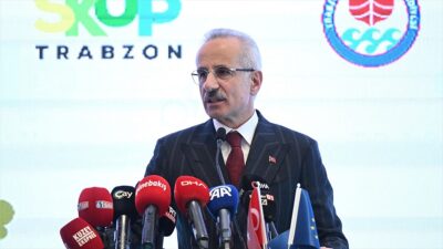 Ulaştırma ve Altyapı Bakanı Abdulkadir Uraloğlu, Türkiye'nin ulaştırma alanında Avrupa