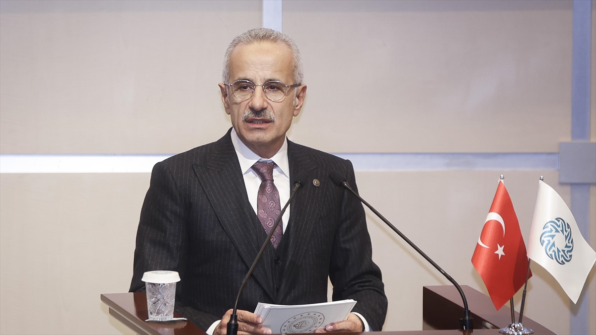 Ulaştırma ve Altyapı Bakanı Abdulkadir Uraloğlu, Yavuz Sultan Selim Köprüsü'ndeki