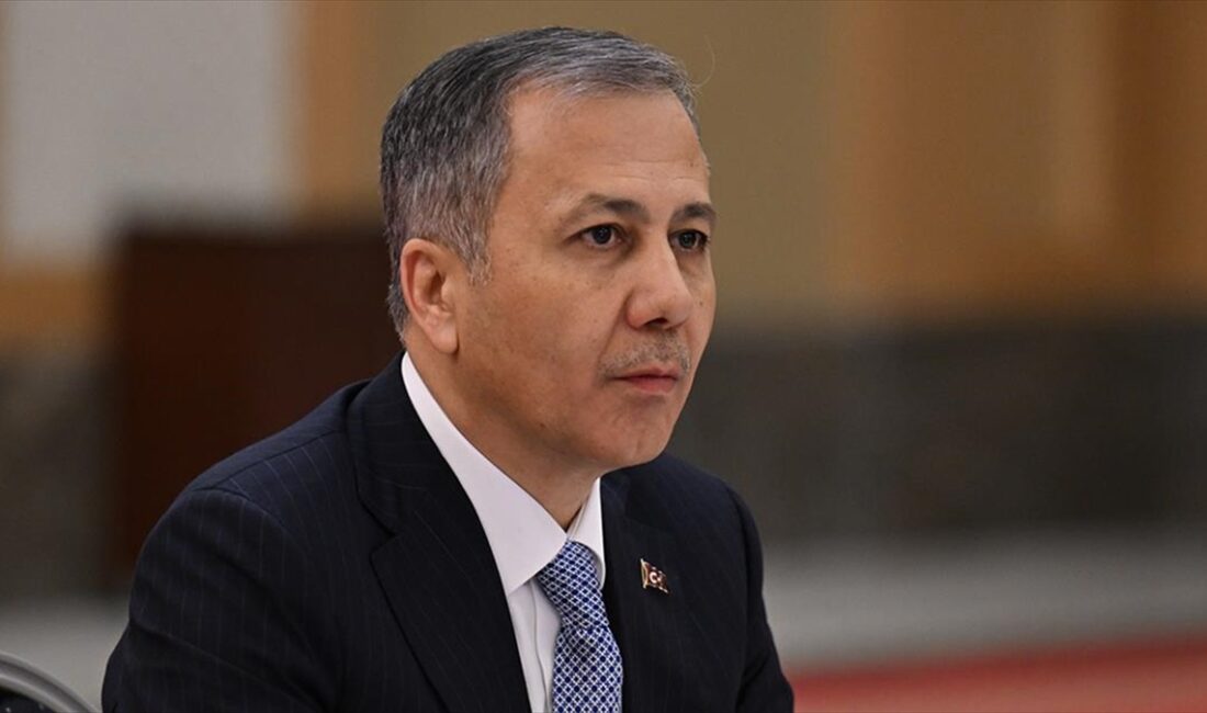 İçişleri Bakanı Ali Yerlikaya, Pençe-Kilit Harekatı bölgesinde teröristlerle çıkan çatışmada