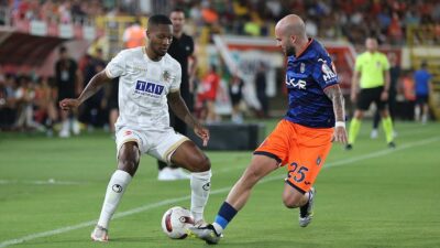 RAMS Başakşehir, Trendyol Süper Lig'in 20. hafta maçında yarın Corendon