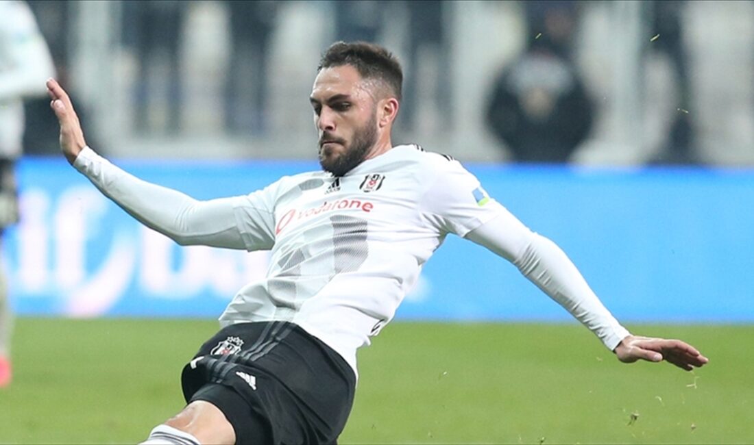 Beşiktaş Kulübü, alacakları zamanında ödenmediği için sözleşmesini tek taraflı fesheden