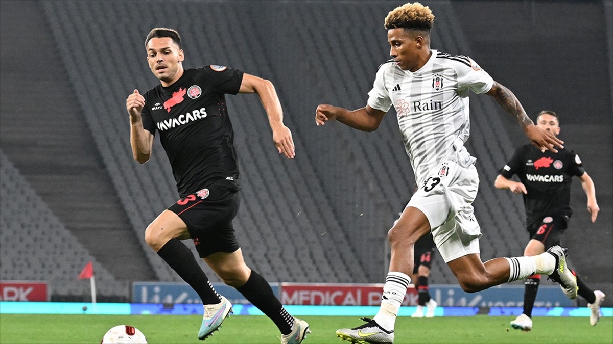 Beşiktaş, Trendyol Süper Lig'in 20. haftasında yarın VavaCars Fatih Karagümrük'ü