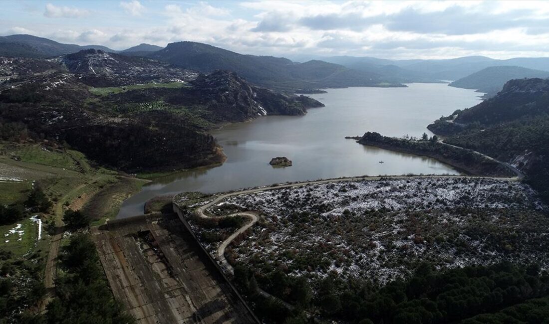 ÇANAKKALE (AA) – Yağış yetersizliği nedeniyle bir yıl önce susuz