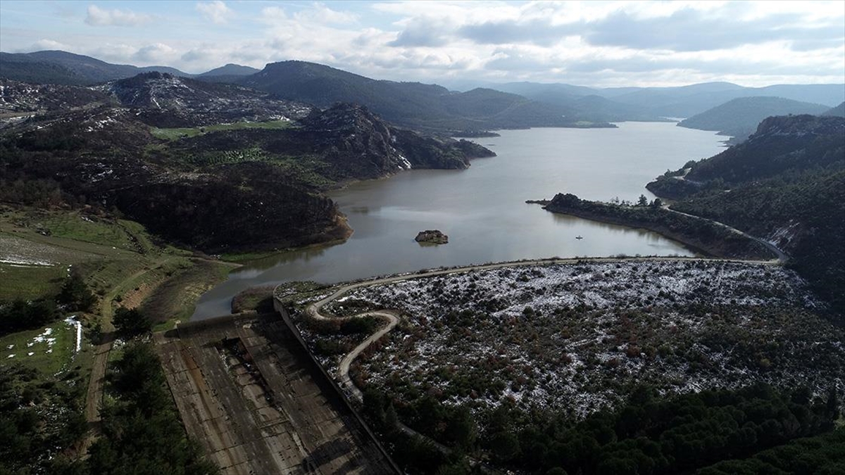 ÇANAKKALE (AA) – Yağış yetersizliği nedeniyle bir yıl önce susuz