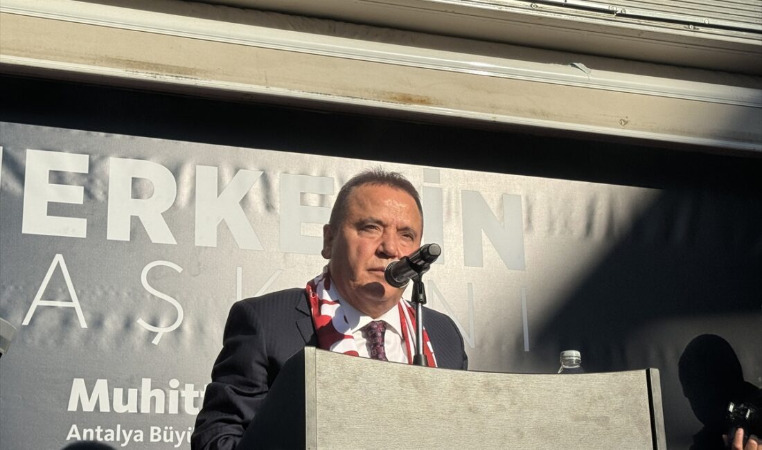 ANTALYA (AA) – CHP'den Antalya Büyükşehir Belediye Başkan adayı olarak