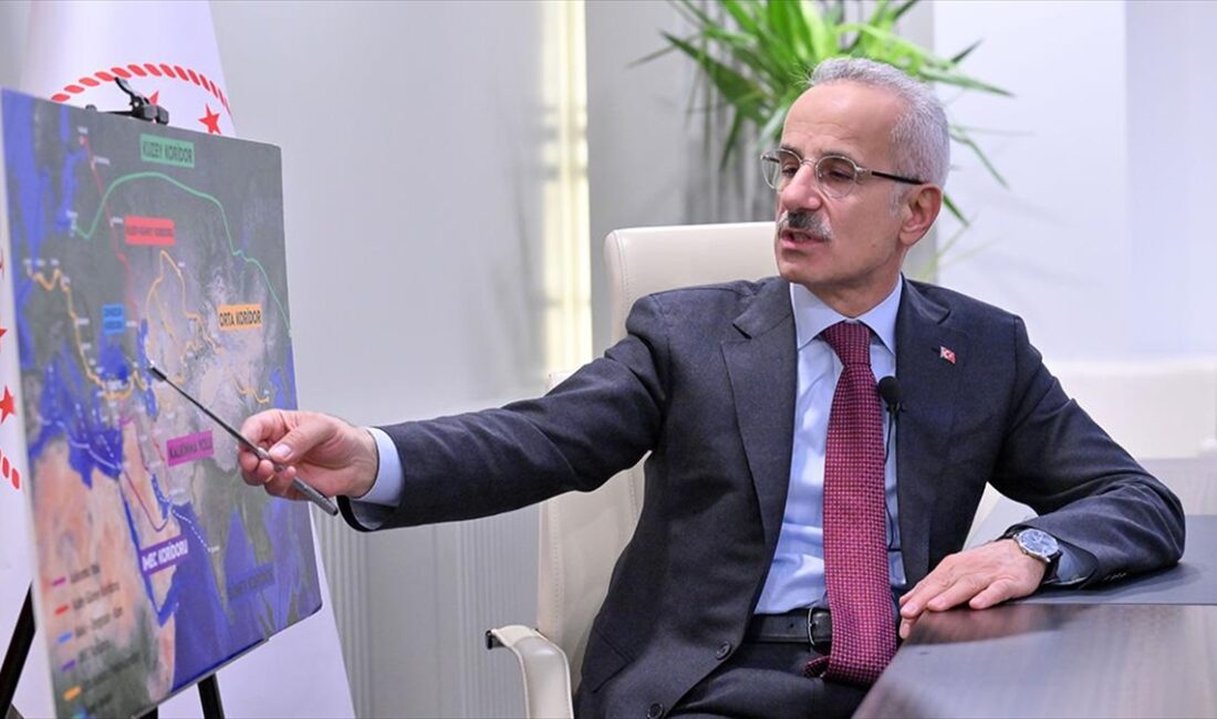 Ulaştırma ve Altyapı Bakanı Abdulkadir Uraloğlu, Yozgat, Bayburt-Gümüşhane, Hatay ve