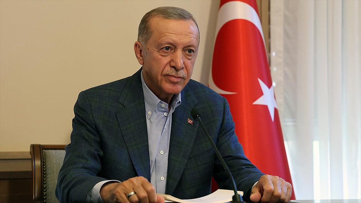 Cumhurbaşkanı ve AK Parti Genel Başkanı Recep Tayyip Erdoğan, AK