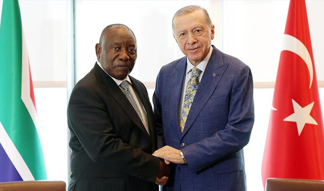 Cumhurbaşkanı Recep Tayyip Erdoğan'ın Güney Afrika Cumhurbaşkanı Cyril Ramaphosa ile